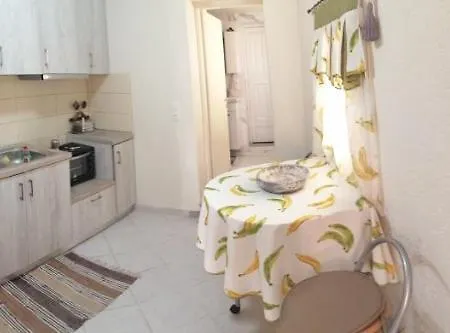 βυζαντινή εκκλησία ιάσων και σωσίπατρος 1500μ.χ. דירה *